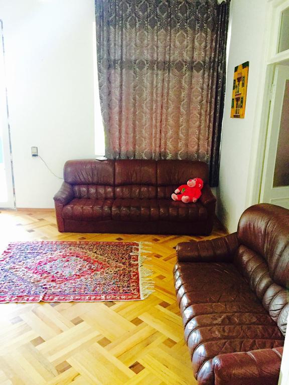 Guesthouse Natali Telavi Bagian luar foto